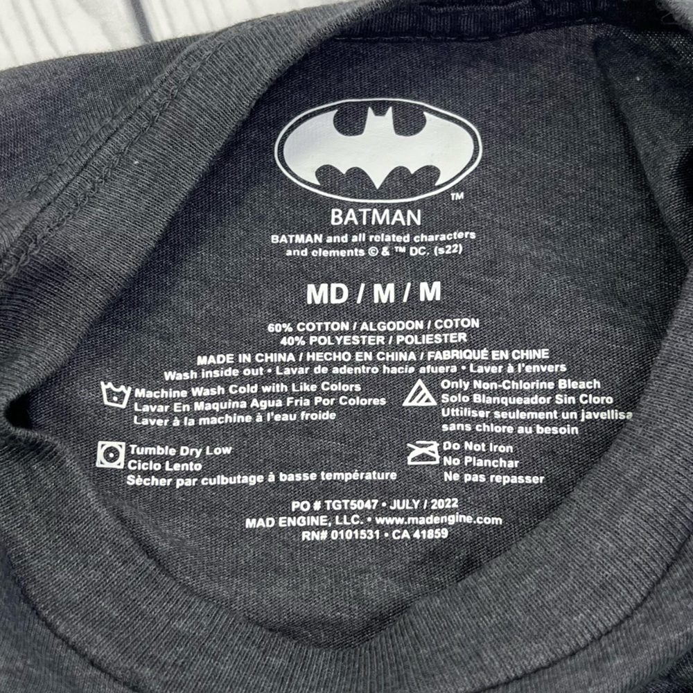 Boys Batman Shirt - Picture 3 of 3